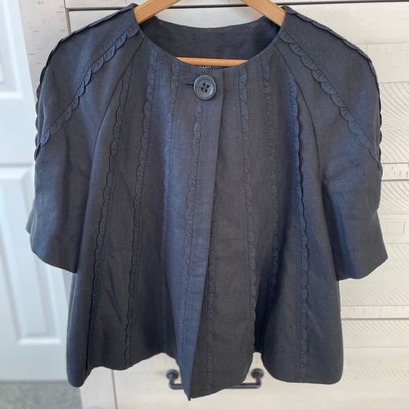 Ellen Tracy black swing cropped jacket, size 6 - Picture 3 of 10